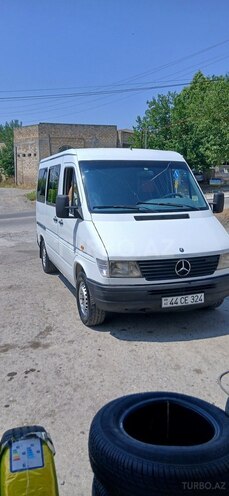 Mercedes Sprinter 208-14