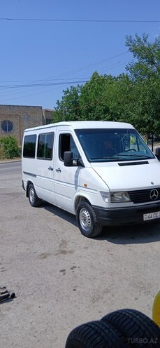 Mercedes Sprinter 208-6