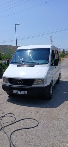 Mercedes Sprinter 208-13