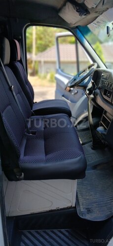 Mercedes Sprinter 208-10