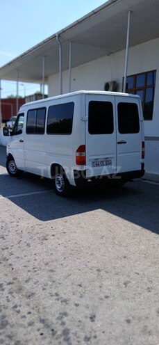 Mercedes Sprinter 208-2