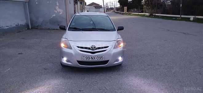 Toyota Yaris-1