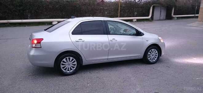 Toyota Yaris-5