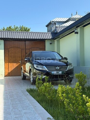 DongFeng Aeolus S30-5