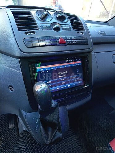 Mercedes Vito 111 CDI-18