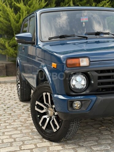 LADA (VAZ) Niva-4