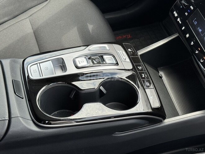 Hyundai Tucson-13