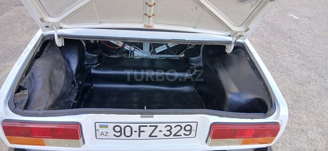 LADA (VAZ) 2107-4