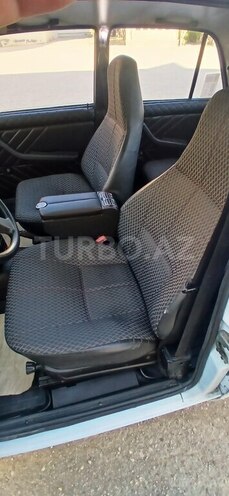 LADA (VAZ) 2107-9