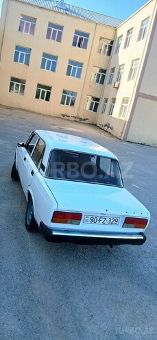 LADA (VAZ) 2107-15