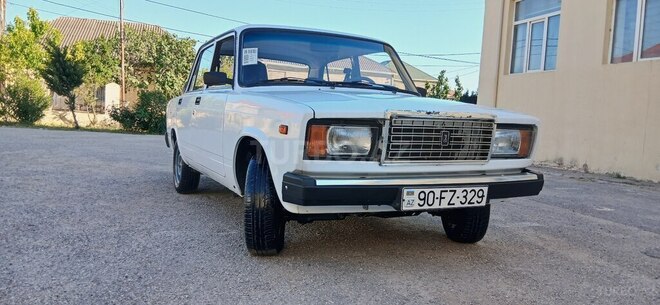 LADA (VAZ) 2107-17