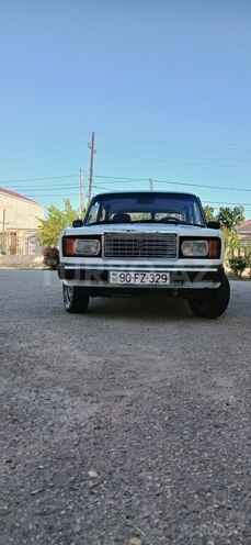 LADA (VAZ) 2107-1