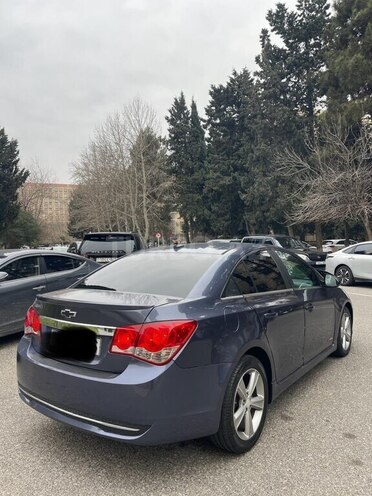 Chevrolet Cruze-6