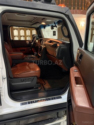 Hummer H2-13