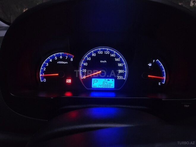Hyundai Elantra-5