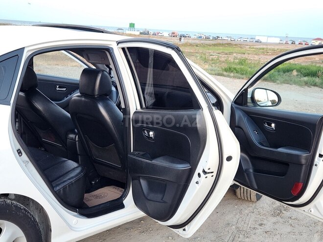 Hyundai Elantra-10