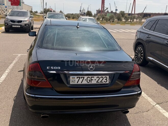 Mercedes E 270-14
