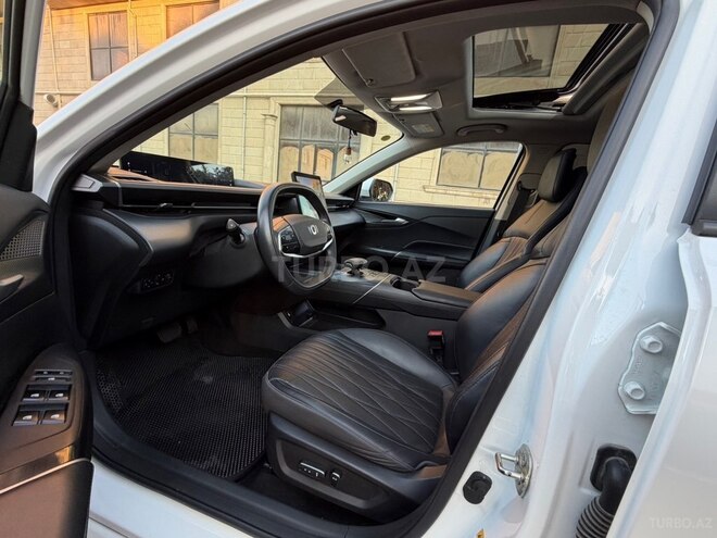 Changan Qiyuan A05-16