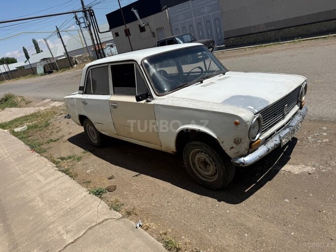 LADA (VAZ) 21011-4