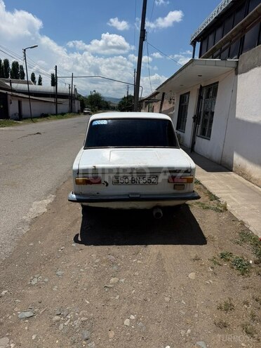 LADA (VAZ) 21011-2