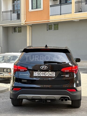 Hyundai Santa Fe-4