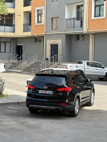 Hyundai Santa Fe-8