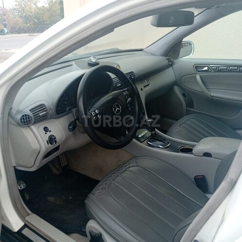 Mercedes C 230-3