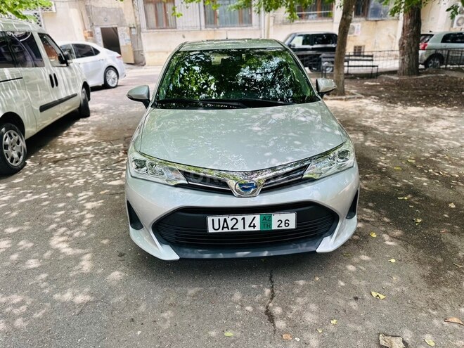 Toyota Corolla Fielder-1