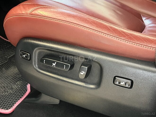 Lexus LX 450d-40