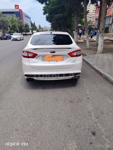 Ford Fusion (North America)-2