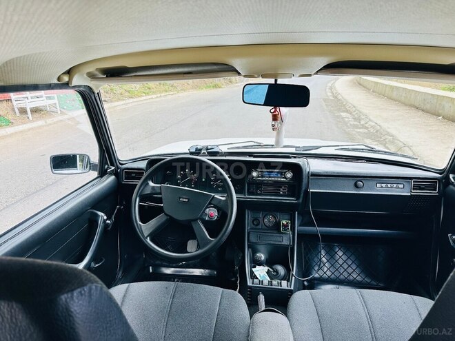 LADA (VAZ) 2107-9