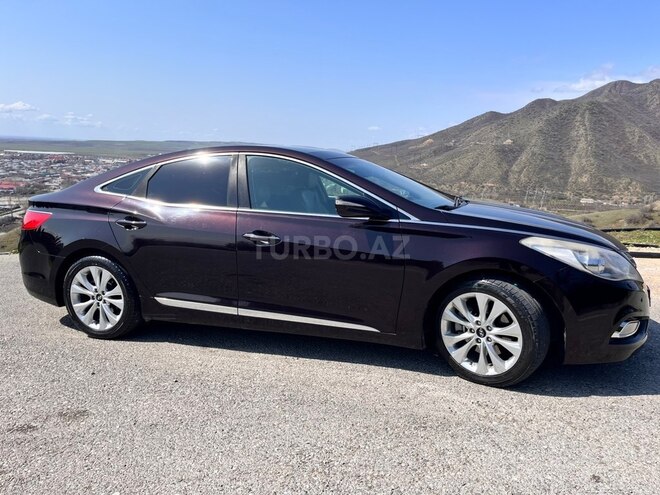Hyundai Azera-4