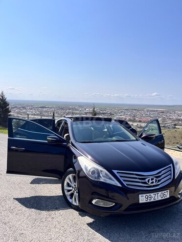 Hyundai Azera-17