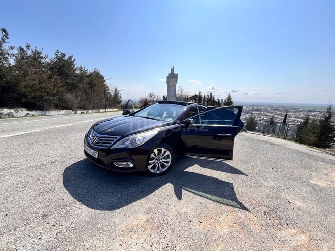 Hyundai Azera-15