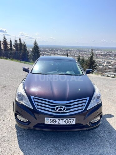 Hyundai Azera-19