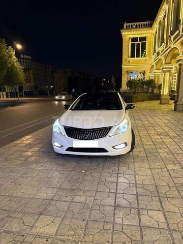 Hyundai Azera-3