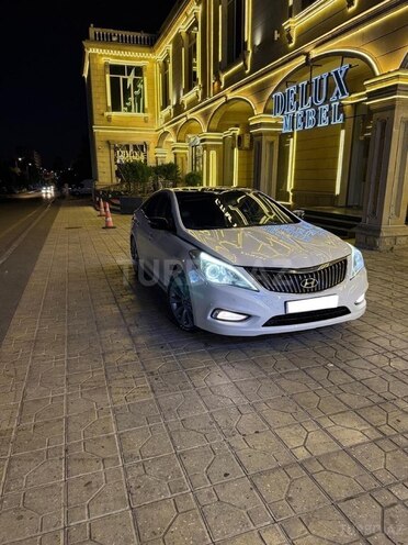 Hyundai Azera-2