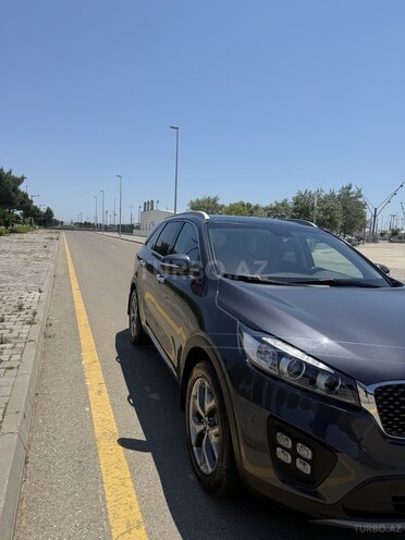 Kia Sorento-4