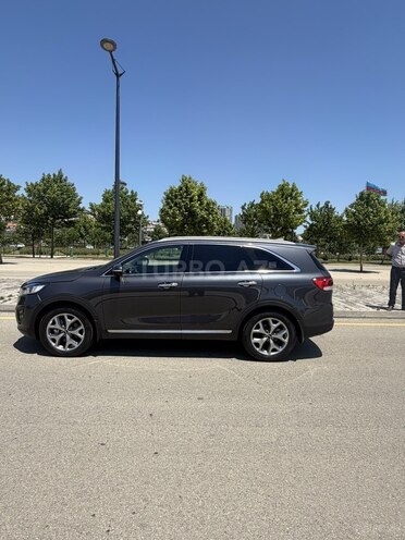 Kia Sorento-7