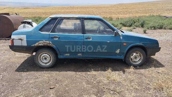 LADA (VAZ) 21099-5