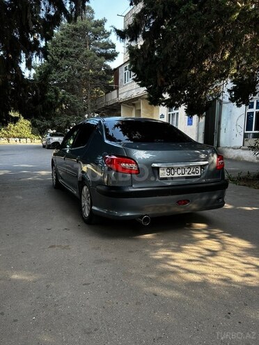Peugeot 206-4