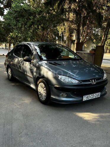 Peugeot 206-8