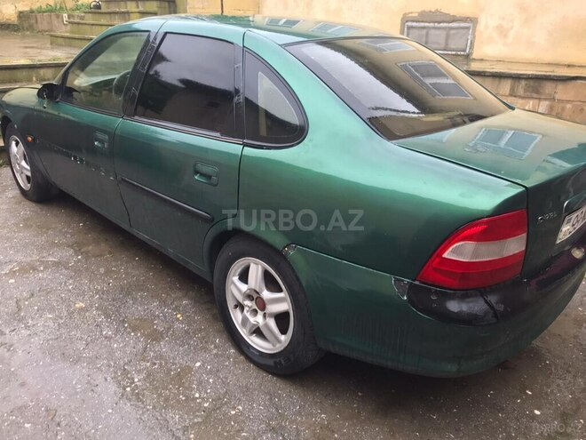 Opel Vectra-3