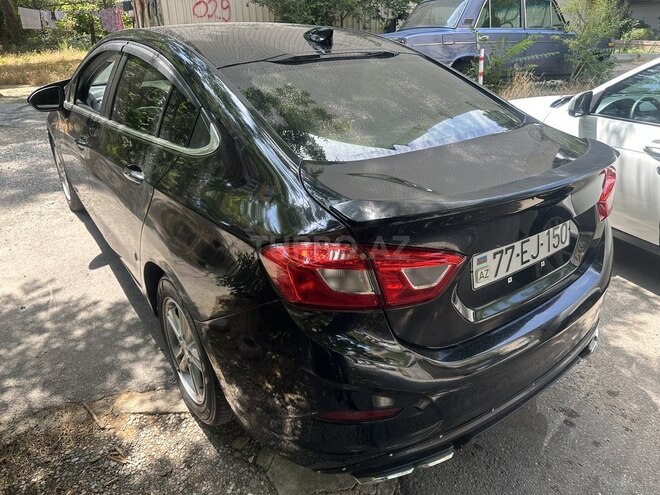 Chevrolet Cruze-5