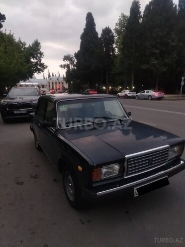 LADA (VAZ) 2107-2