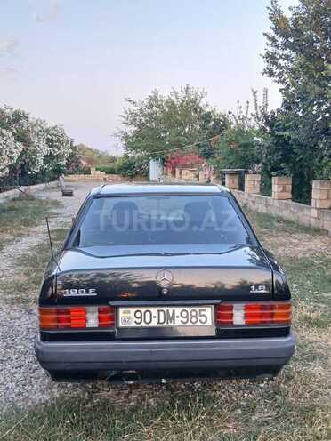 Mercedes 190-2