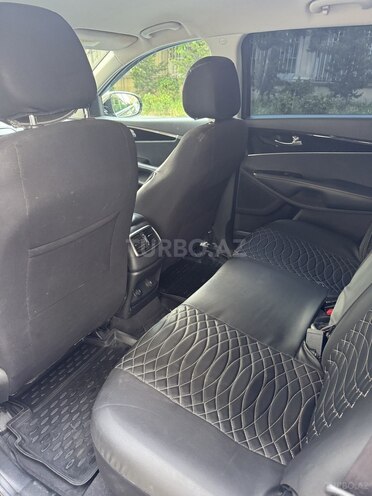 Kia Sorento-5