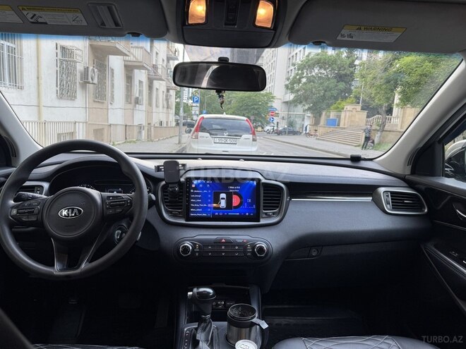 Kia Sorento-3