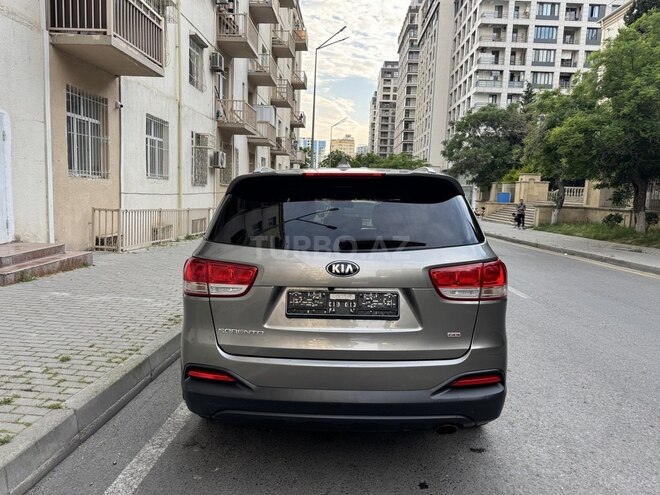 Kia Sorento-2