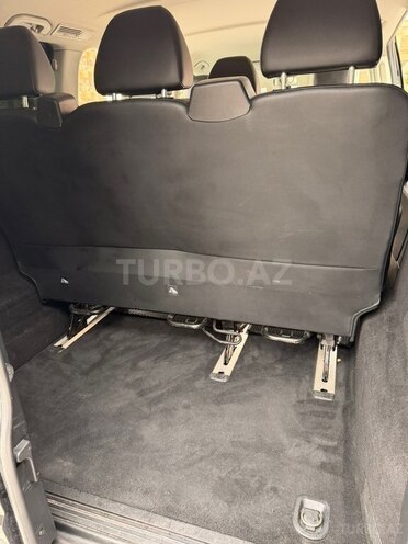 Mercedes Metris-14